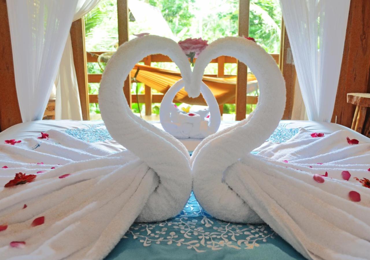 Lagoona Beach Bungalows - Eco Stay Pangandaran Exterior photo