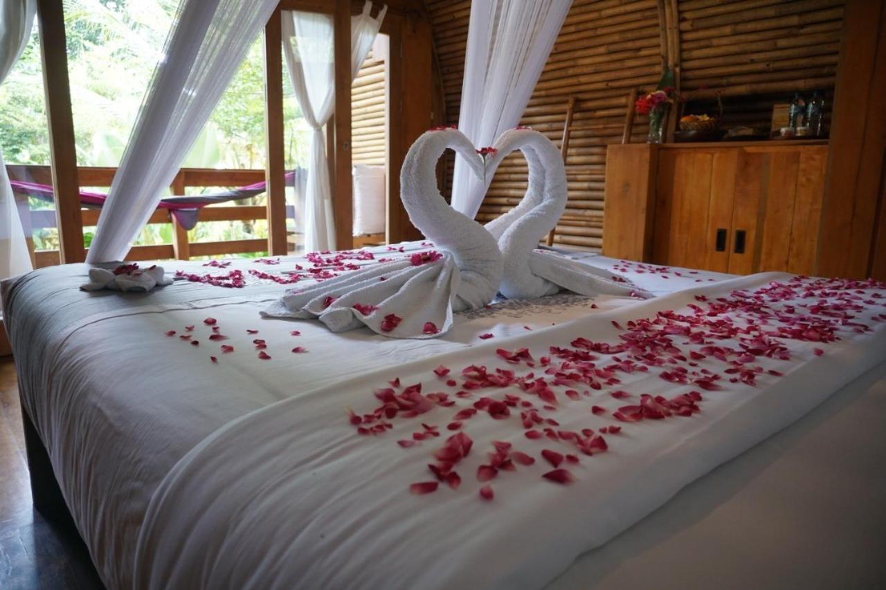 Lagoona Beach Bungalows - Eco Stay Pangandaran Exterior photo