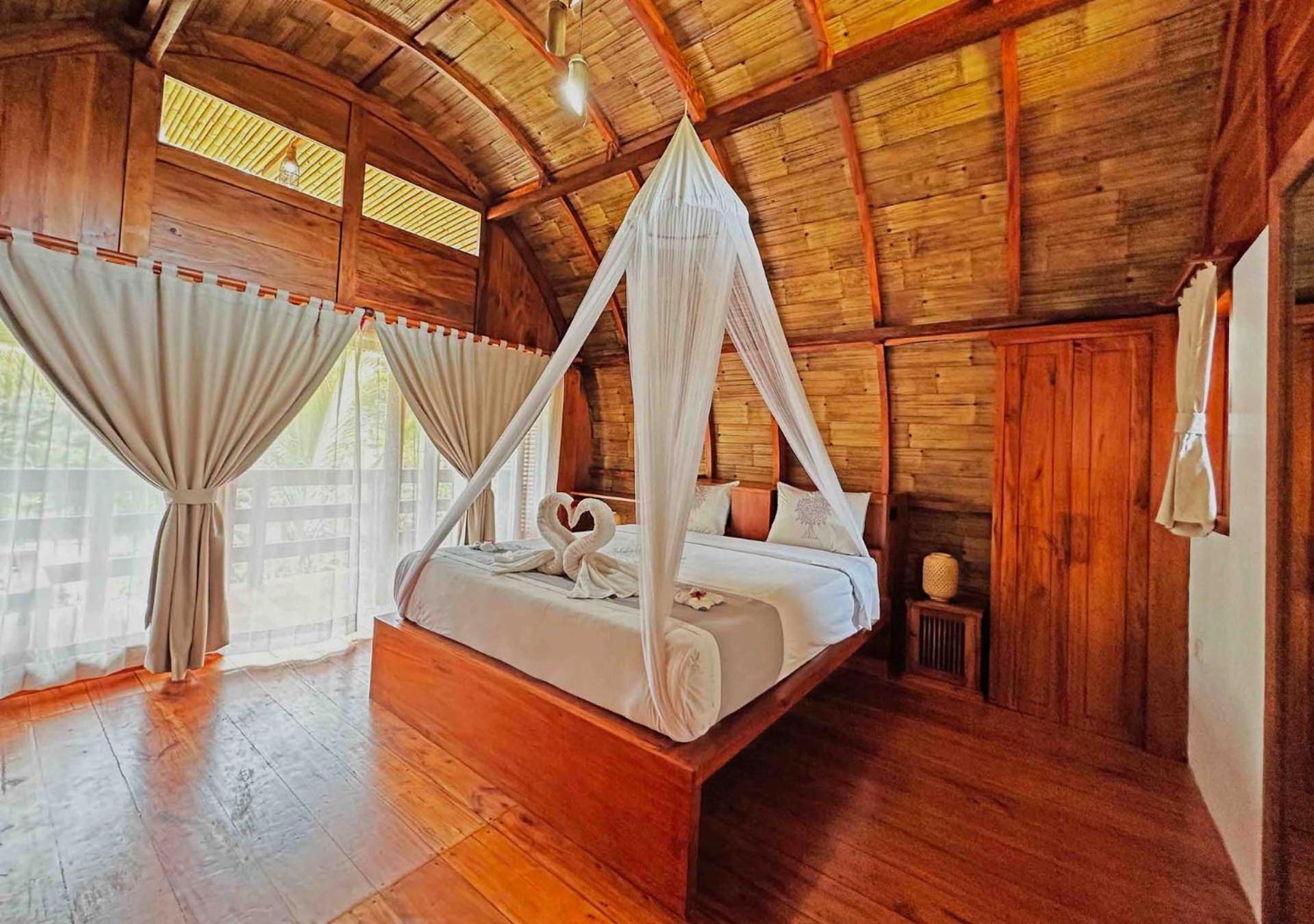 Lagoona Beach Bungalows - Eco Stay Pangandaran Exterior photo